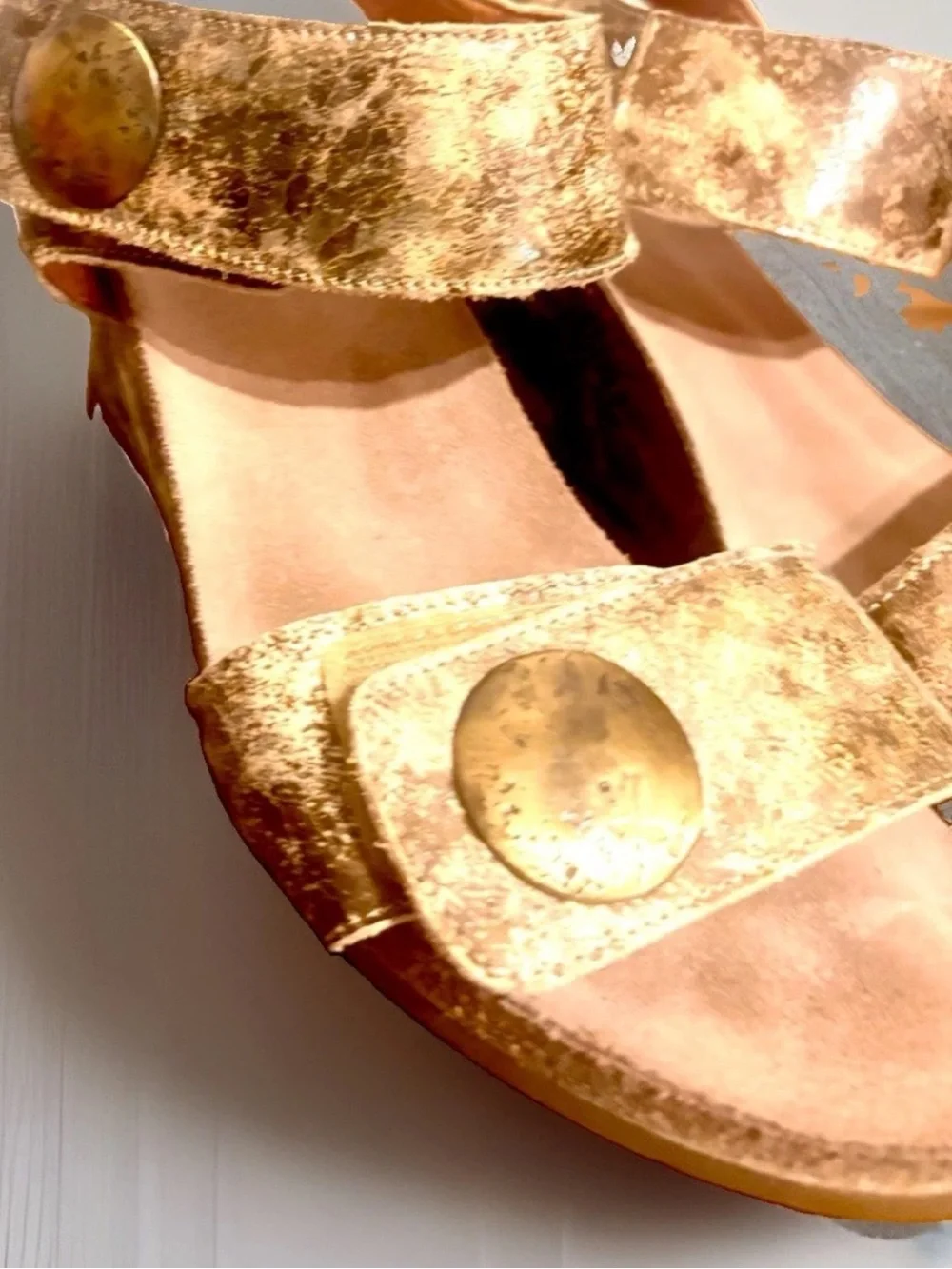 Taos Carousel 2 Wedge sandals inTaupe Multi Size 39 US 8.5-9